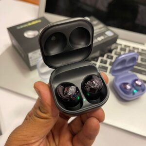 Lavish Sansung Buds Pro Black